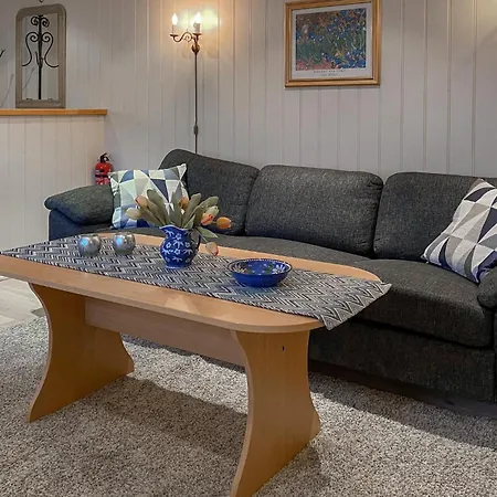 Awesome Home In Lauvstad With Wifi * Lauvstad